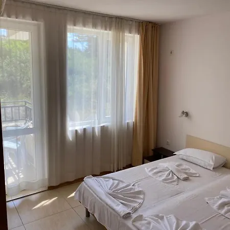 Hills - Official Apart-hotel