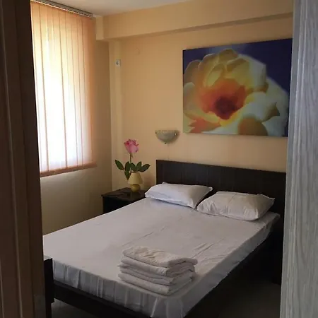 Apart-hotel Hills - Official 2*